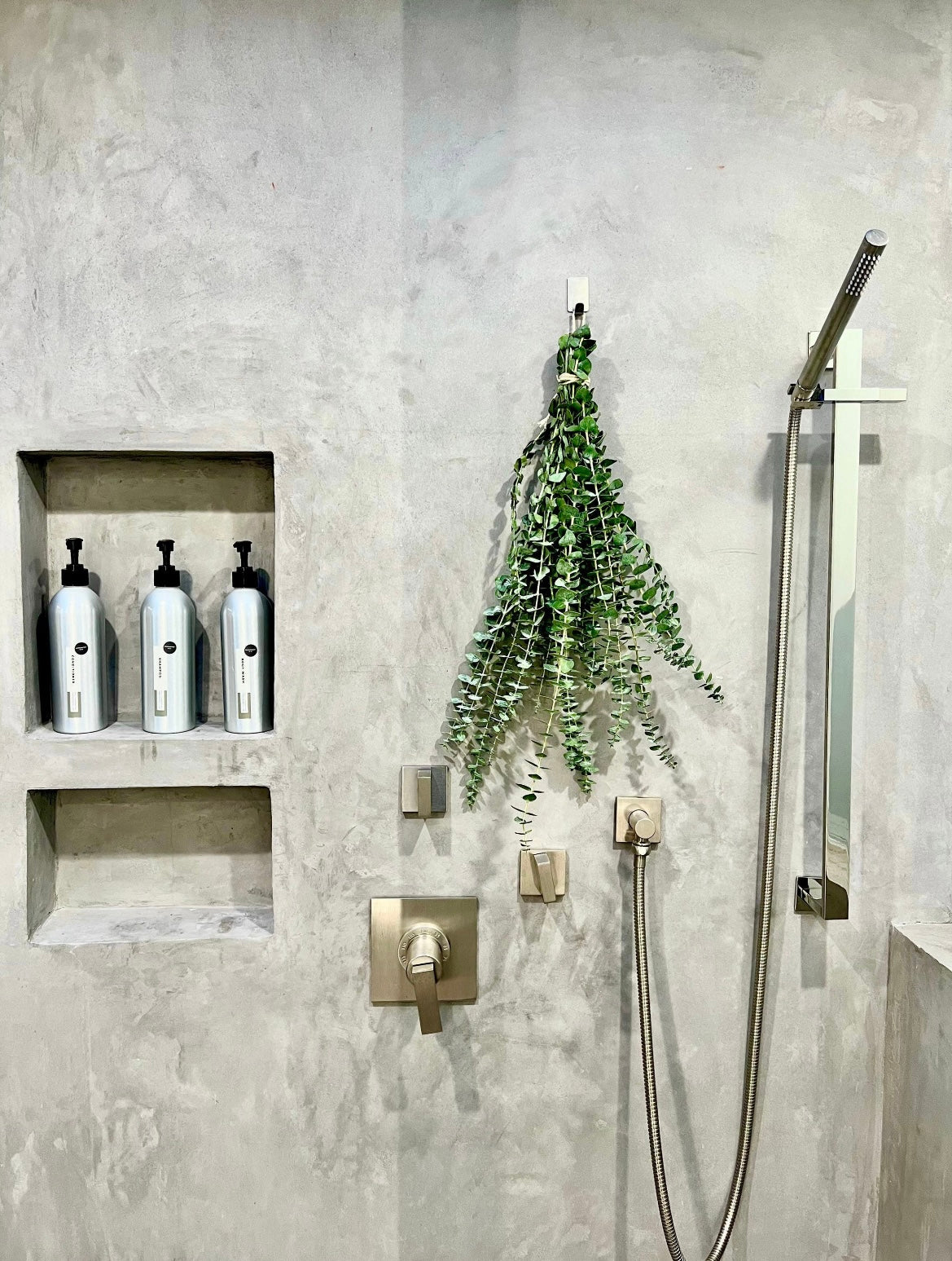 Fresh Eucalyptus Shower Bundle