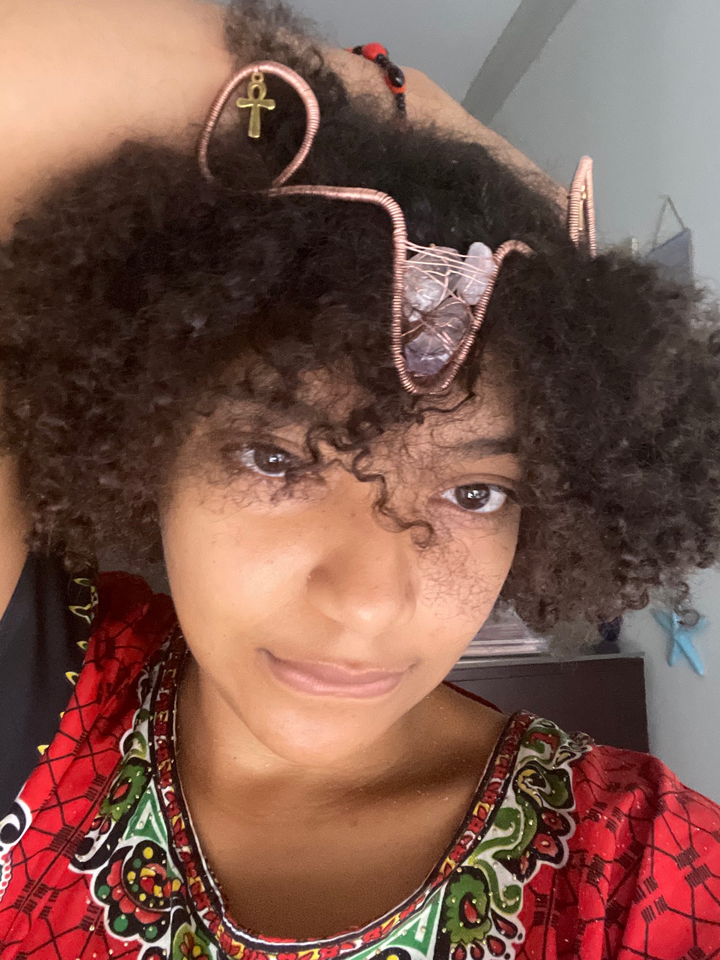 Handmade Solid Copper and Authentic Raw Crystal Custom Healing Meditation Crown 👑(STONES IN THE MIDDLE MAY VARY FROM THE PHOTO)